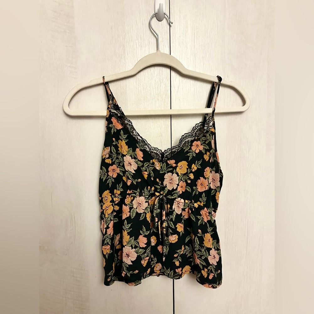 American Eagle outfitters 
Floral Blouse tank